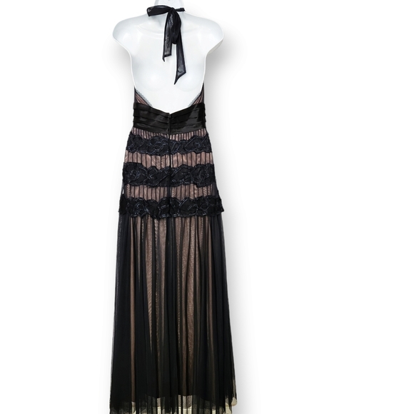 BCBGMaxAzria Black Tulle Lace Halter Gown Maxi Dress Wedding Guest Prom Party - Picture 3 of 9